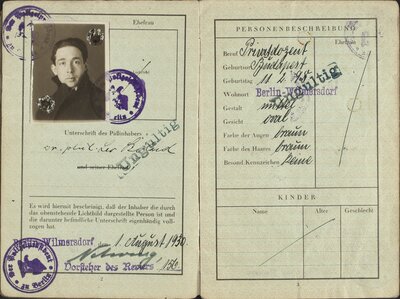 Leo Szilard's German passport